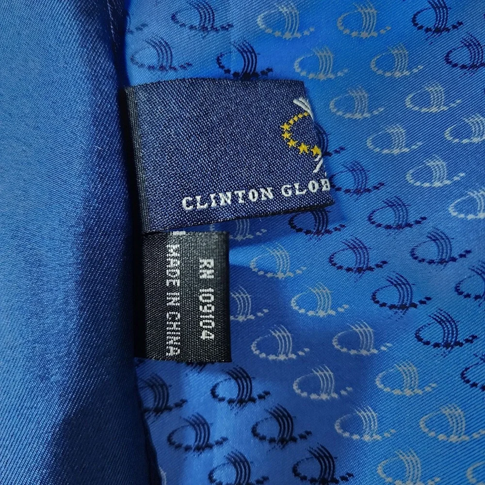Clinton Global Initiative 100 % Silk Scarf Navy Blue approx 36